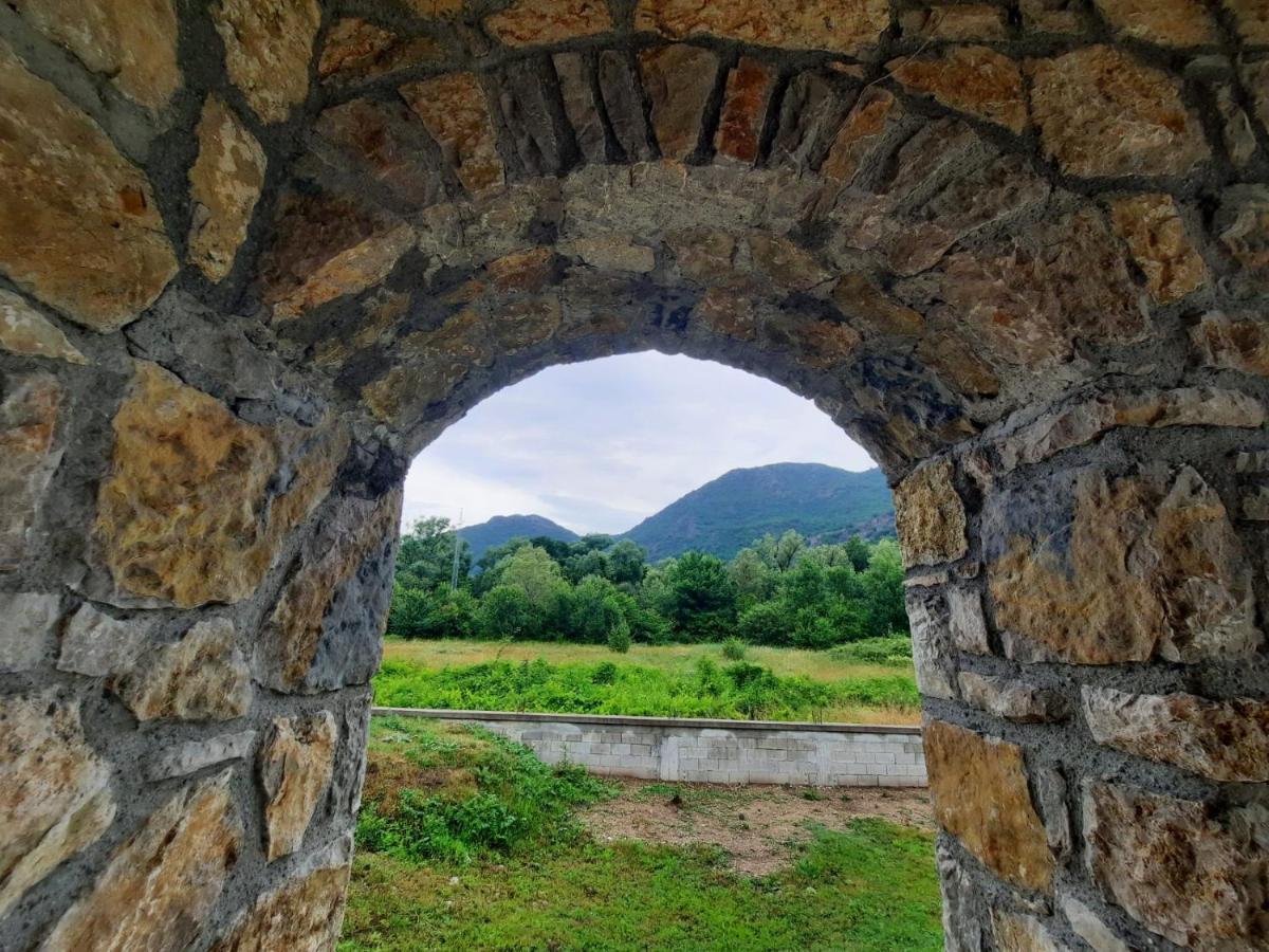 Orahovo Stone Vilas Virpazar Extérieur photo